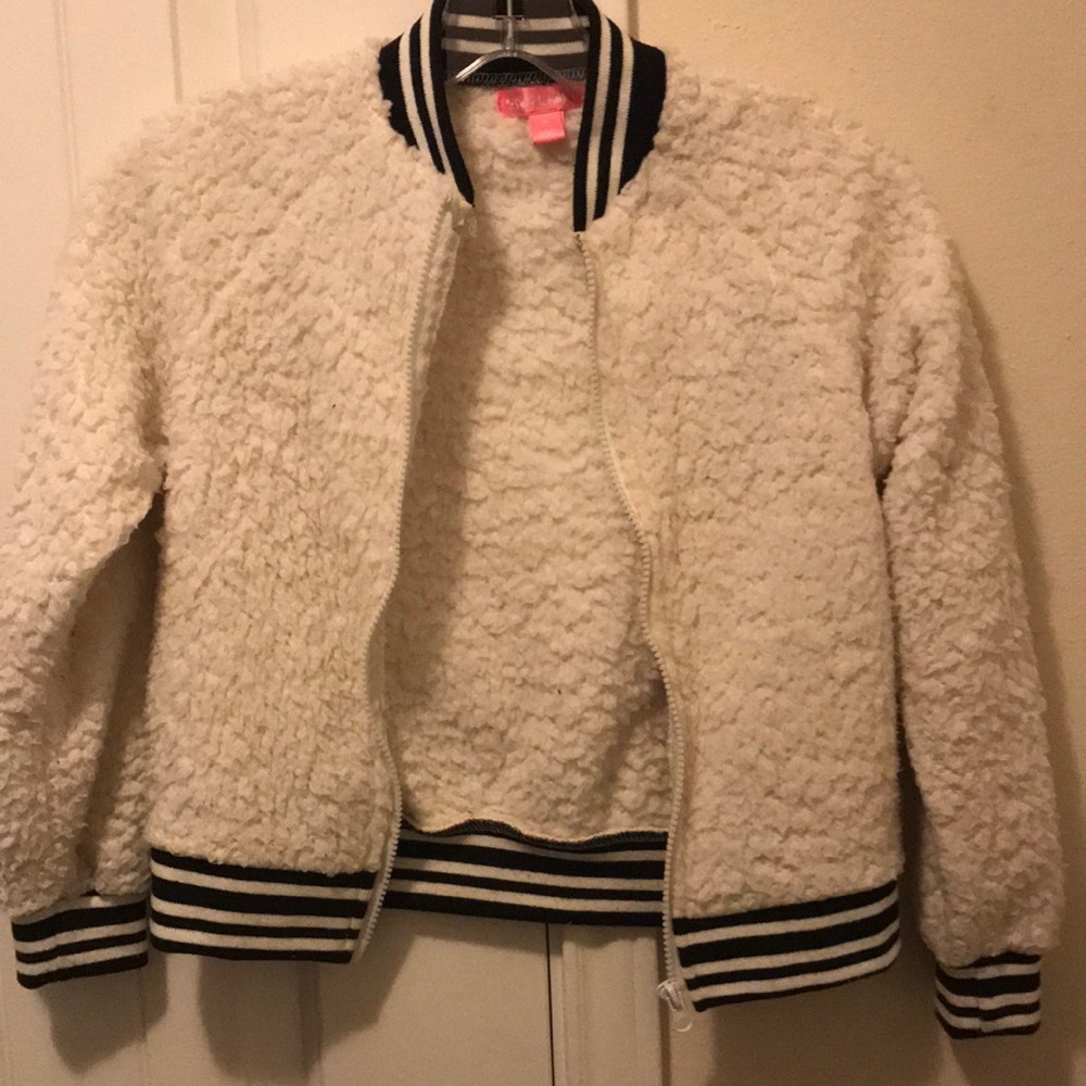Girls ivory faux fur shell varsity jacket in Small
